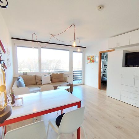 Mooki Beach Apartment Bodensdorf Exteriér fotografie