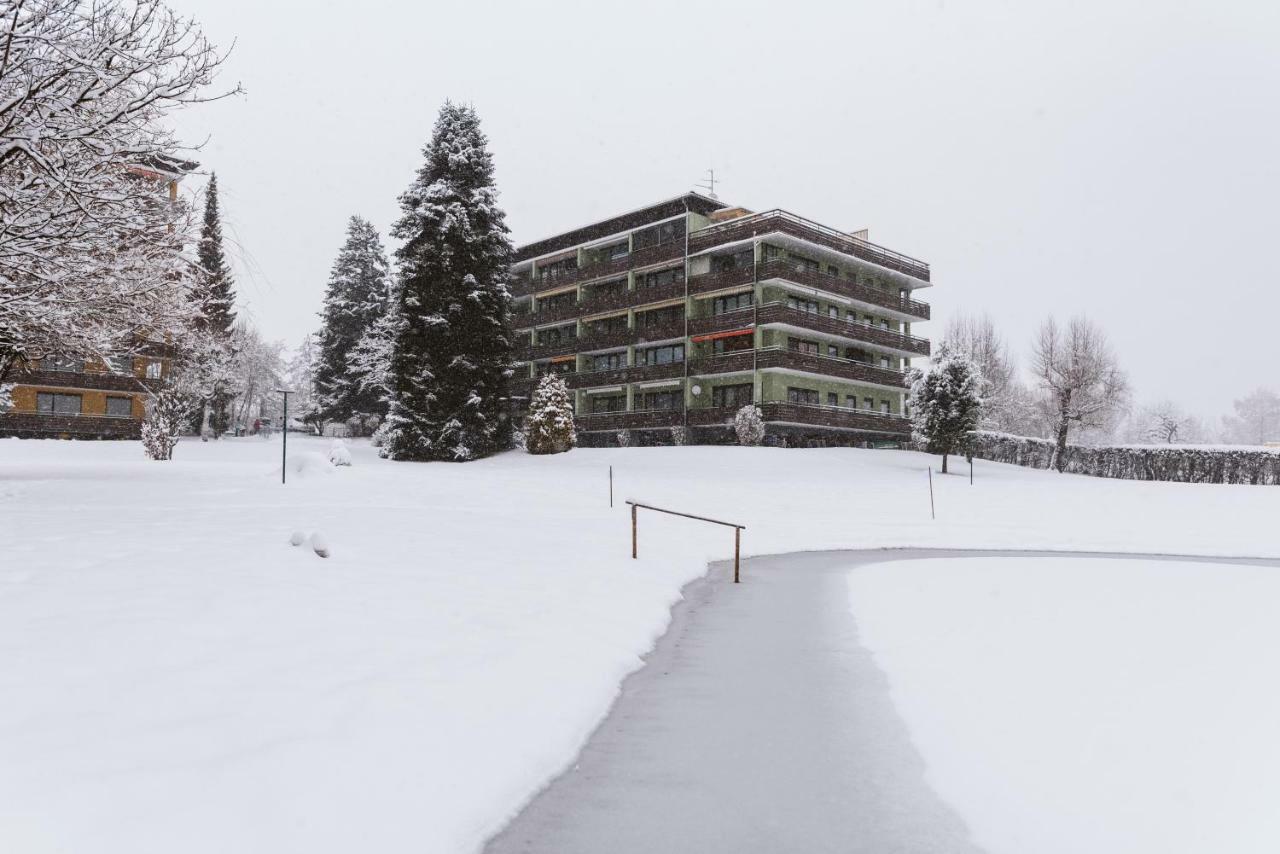 Mooki Beach Apartment Bodensdorf Exteriér fotografie